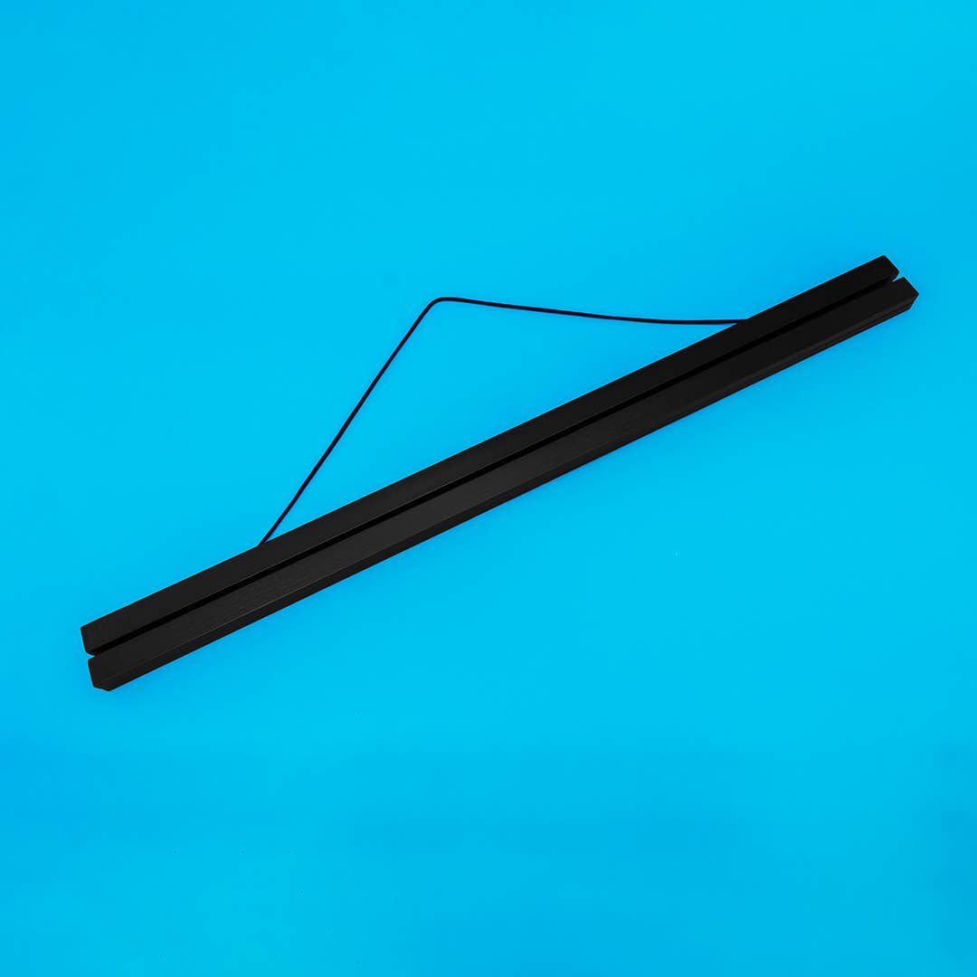 a37eb98b41311ade86a8c9c38da3208395d16dfbbdfbf7833f3a4cbf5ca518d0.jpg Magnetic 34" Poster Hanger Set - Image 2